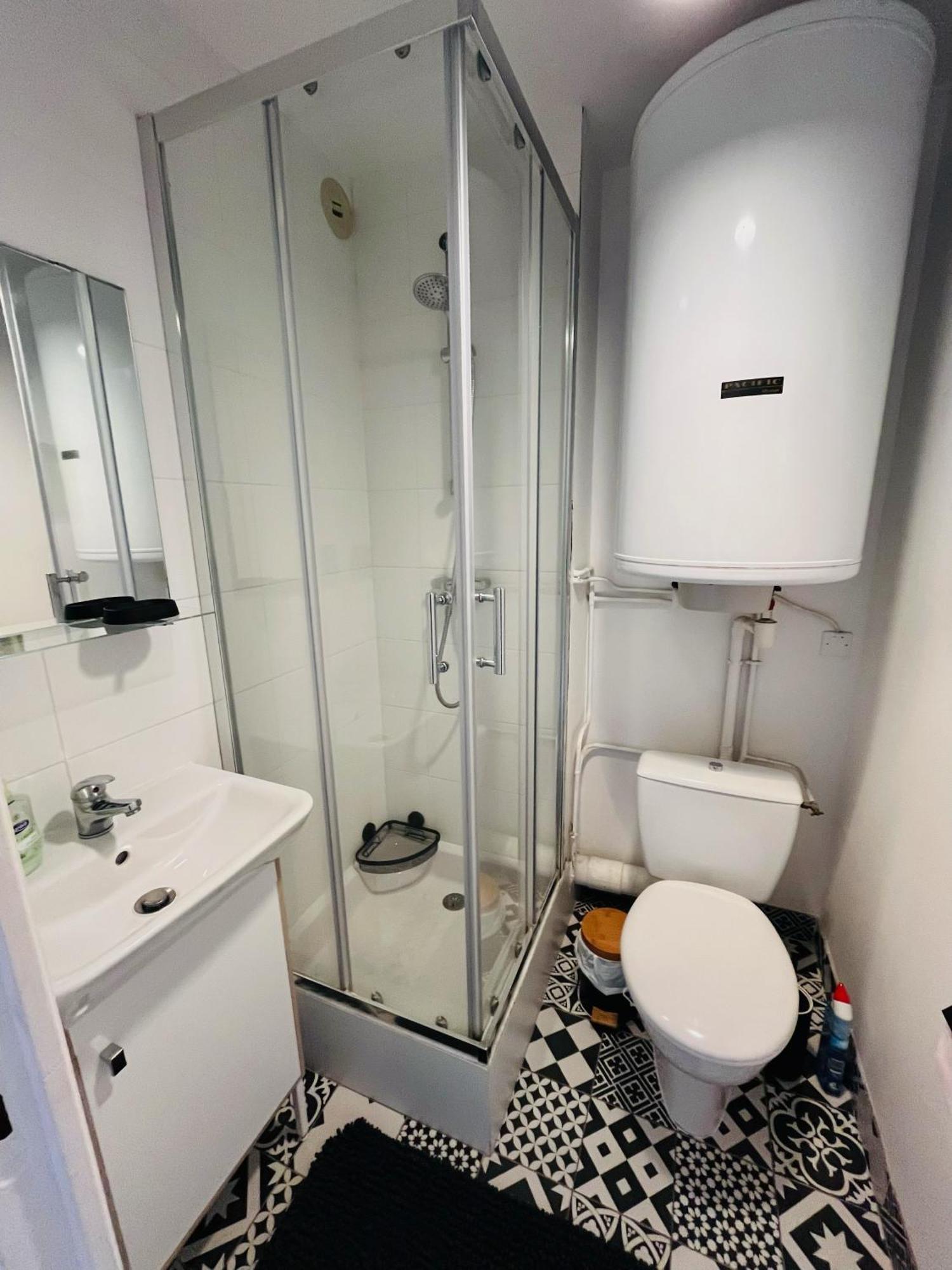 Au Bord De L'Eau Apartment Concarneau Bagian luar foto
