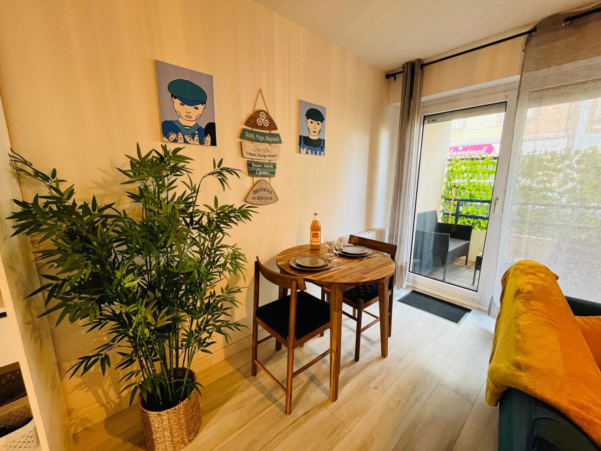 Au Bord De L'Eau Apartment Concarneau Bagian luar foto