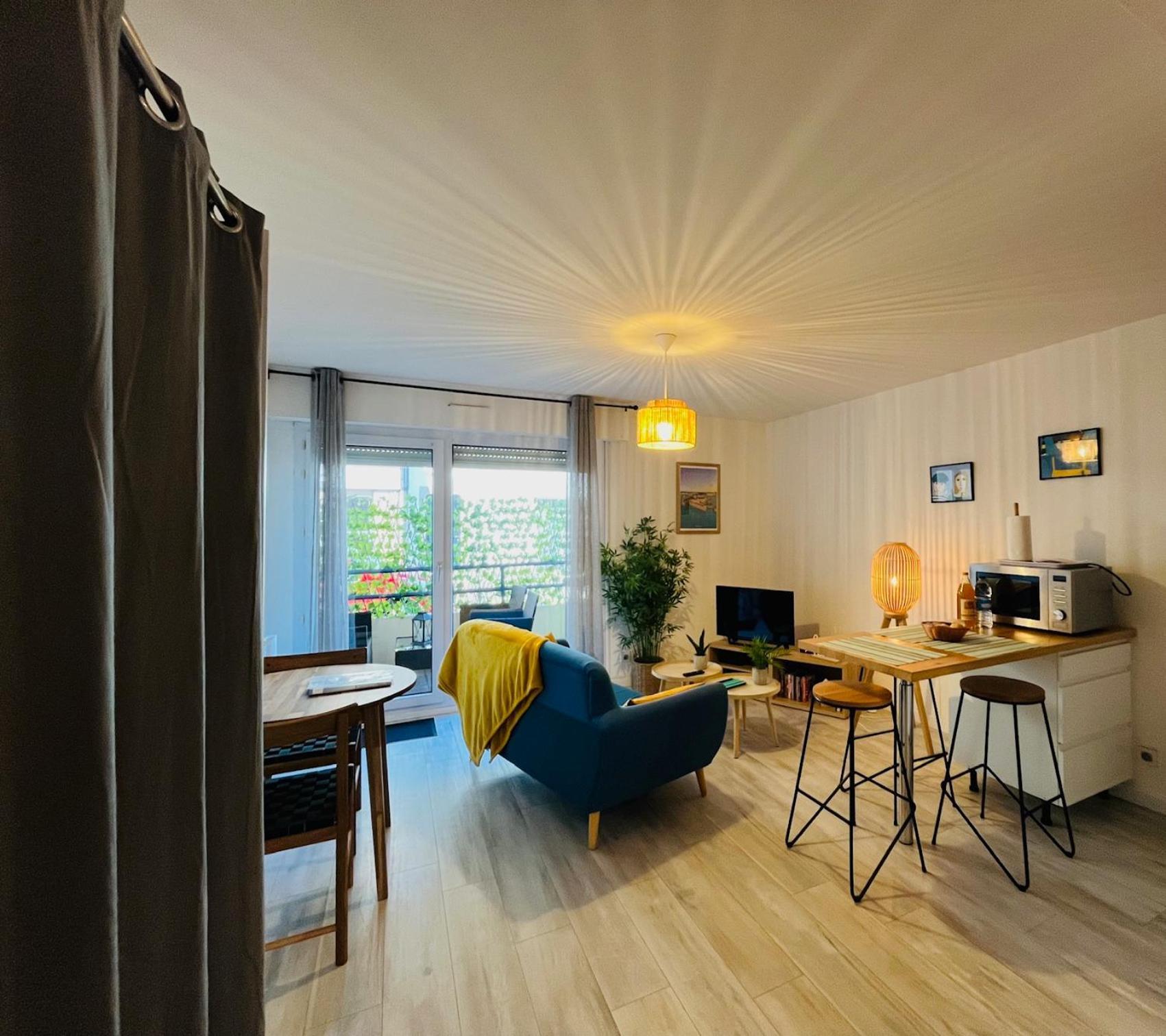 Au Bord De L'Eau Apartment Concarneau Bagian luar foto
